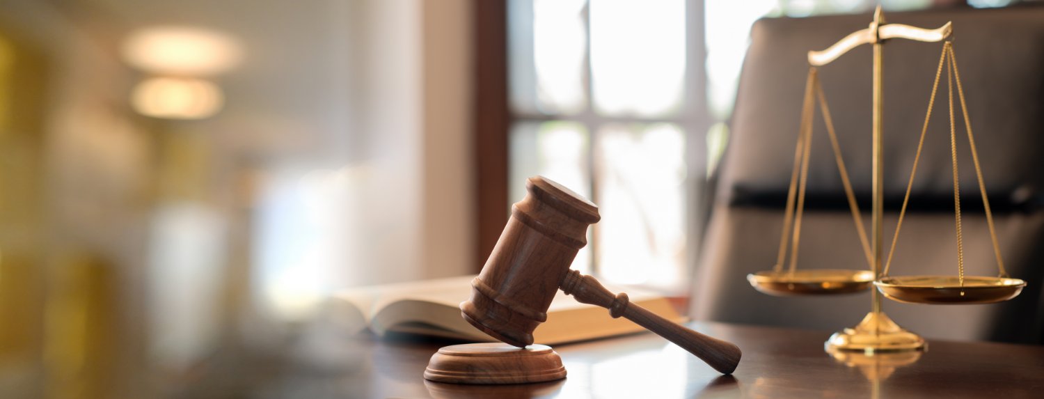 Editorial image accompanying the Bill C-9 article
